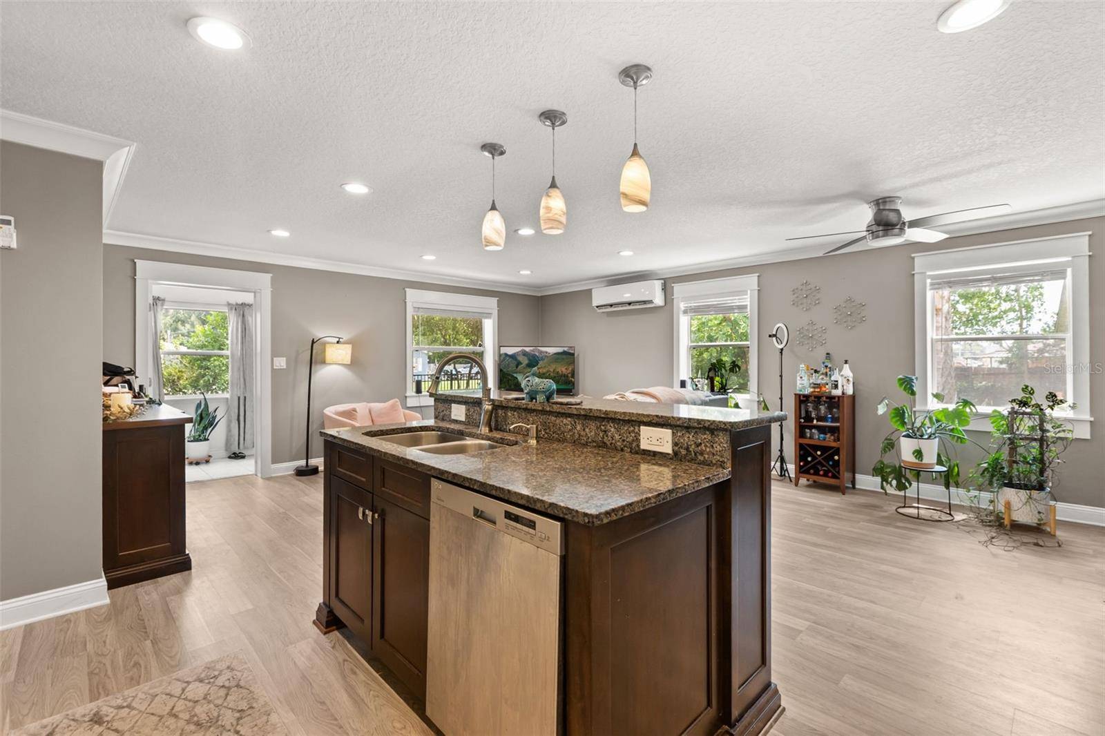 2120 MURDOCK BLVD, Orlando, FL 32817