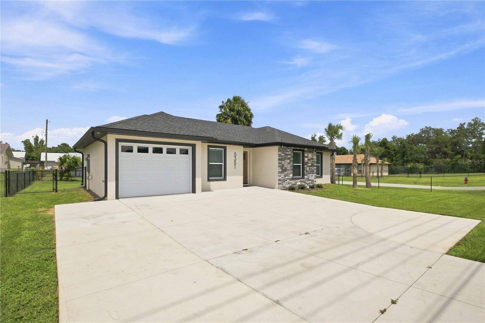 5351 W HIGHWAY 40, Ocala, FL 34482