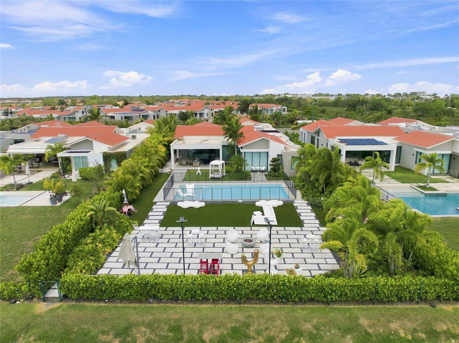 935 ISLA NORTE, Dorado, PR 00646