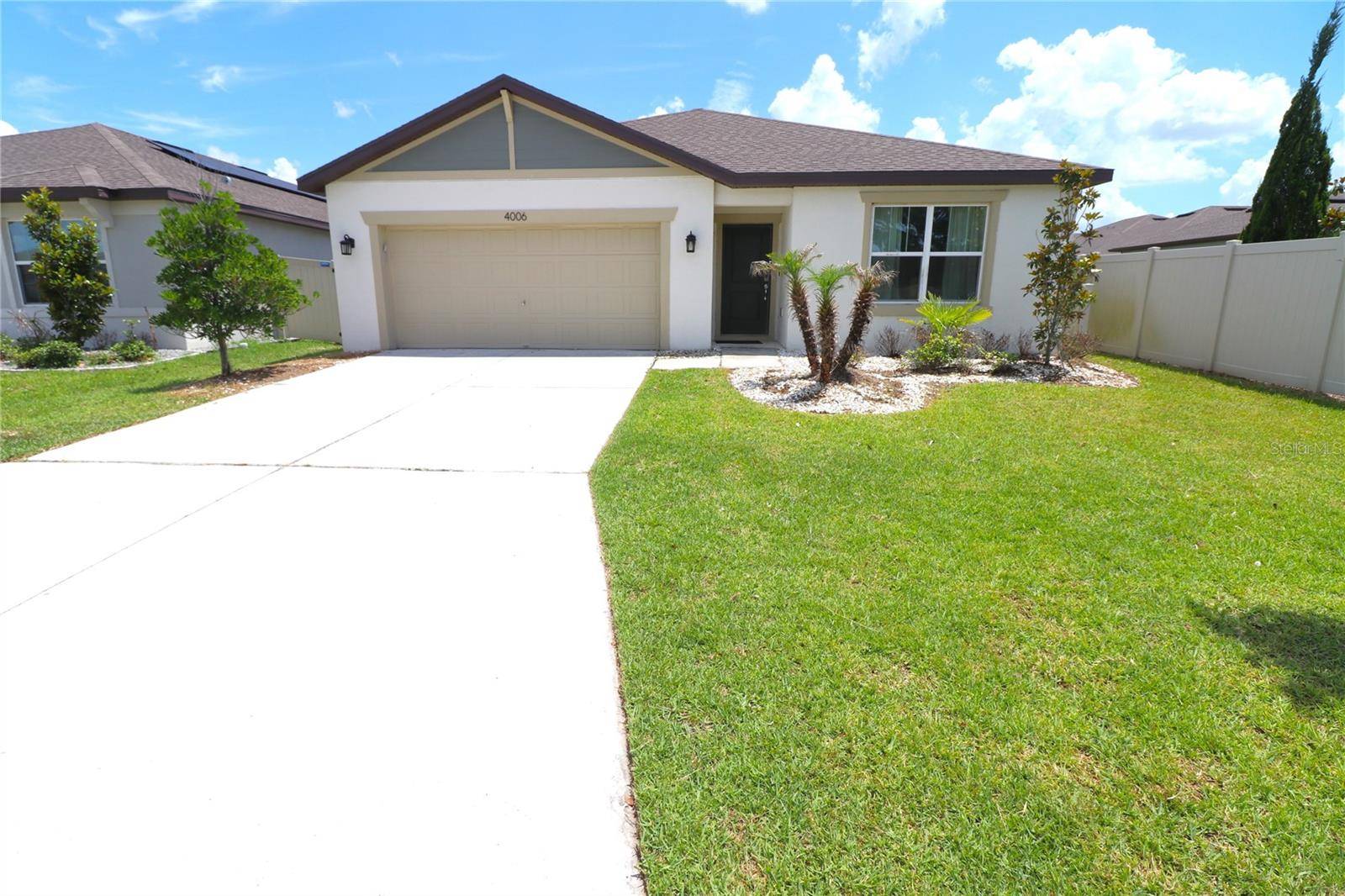 4006 CAPRI COAST DR, Plant City, FL 33565