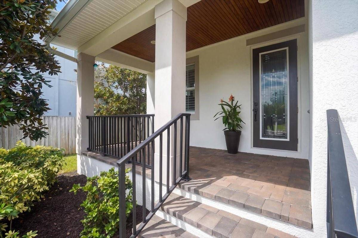 3615 W RENELLIE CIR, Tampa, FL 33629