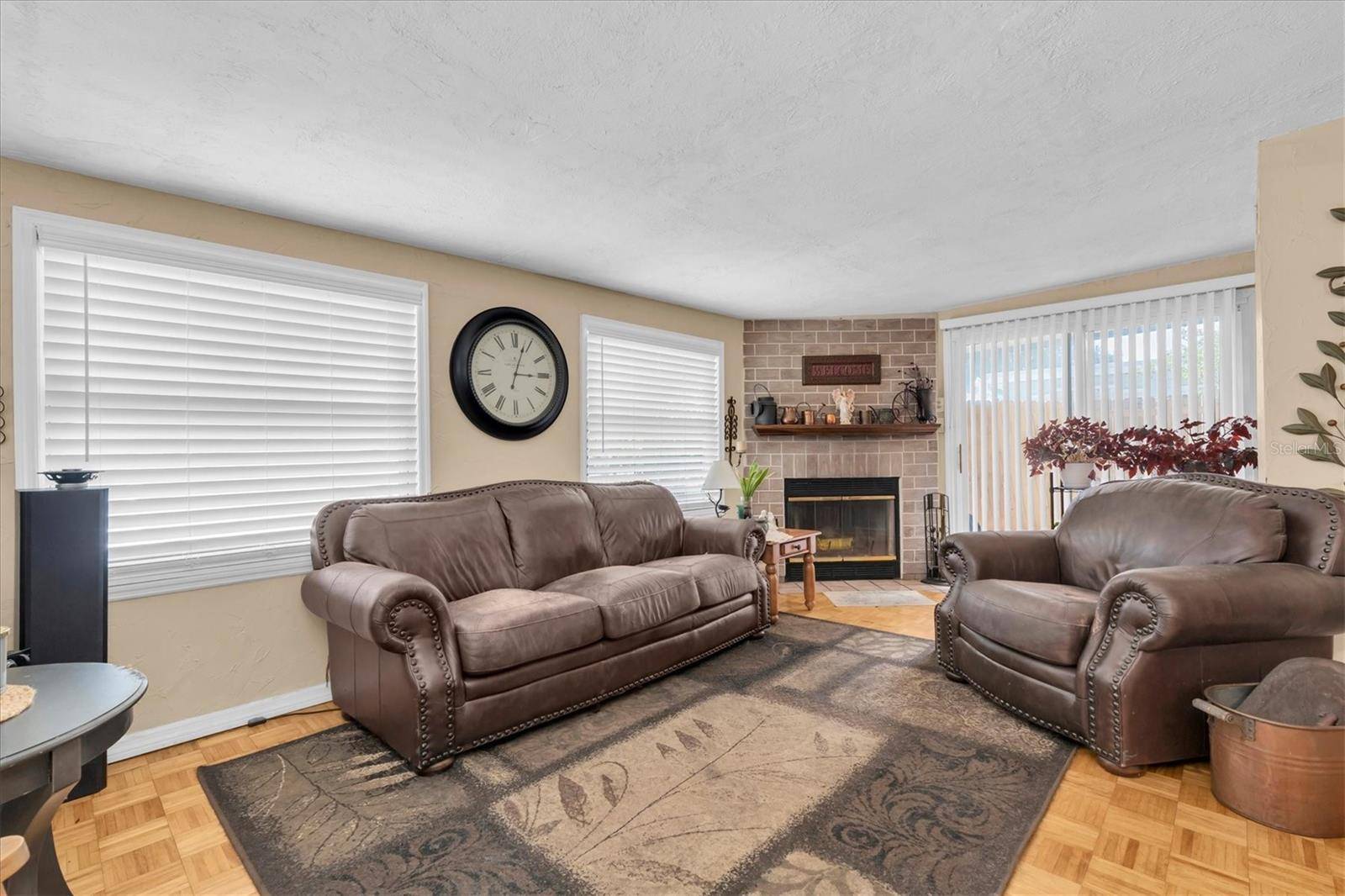 3227 48TH AVE N, St Petersburg, FL 33714