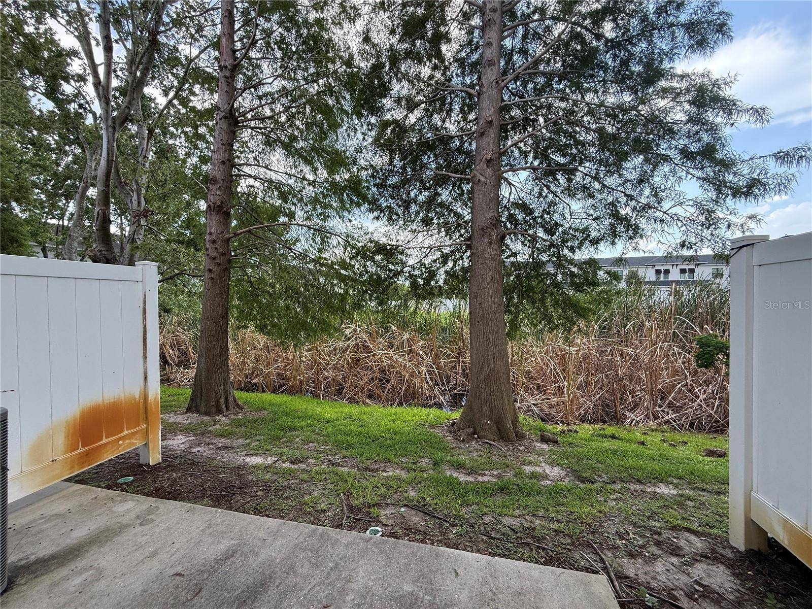 4951 WHITE SANDERLING CT, Tampa, FL 33619