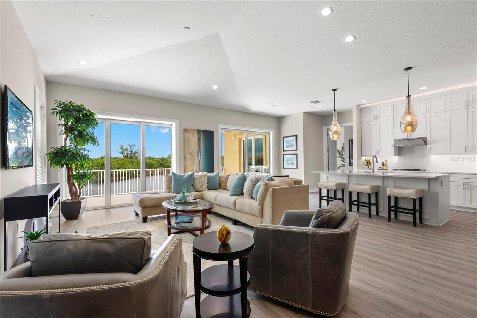 47A BAYVIEW CT S, St Petersburg, FL 33711