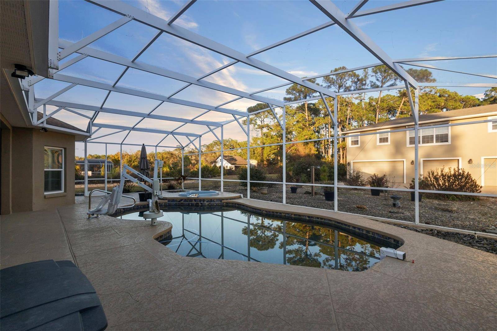 73 SANCTUARY AVE, Debary, FL 32713