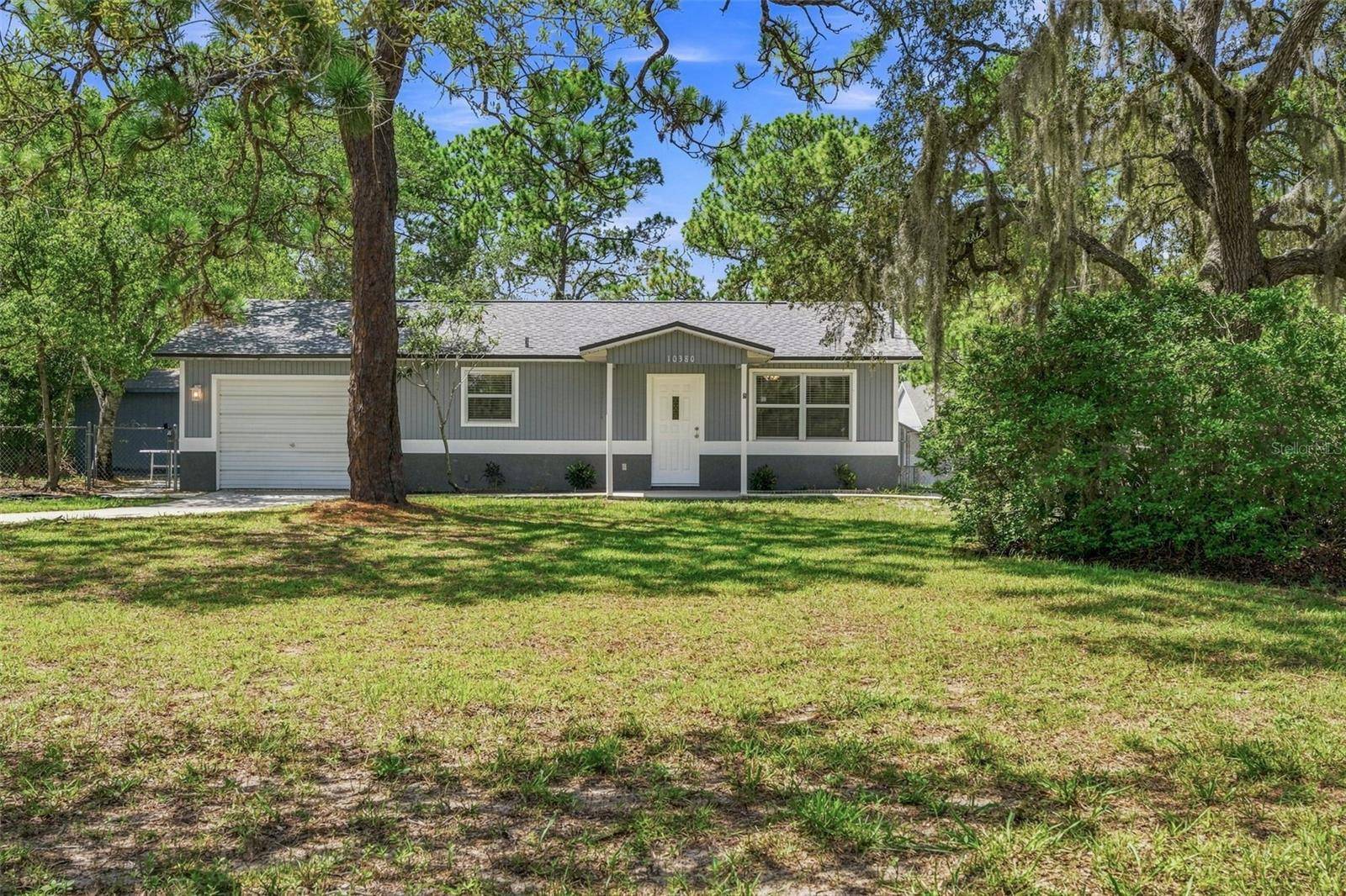 10380 GOLDEN AVE, Weeki Wachee, FL 34613