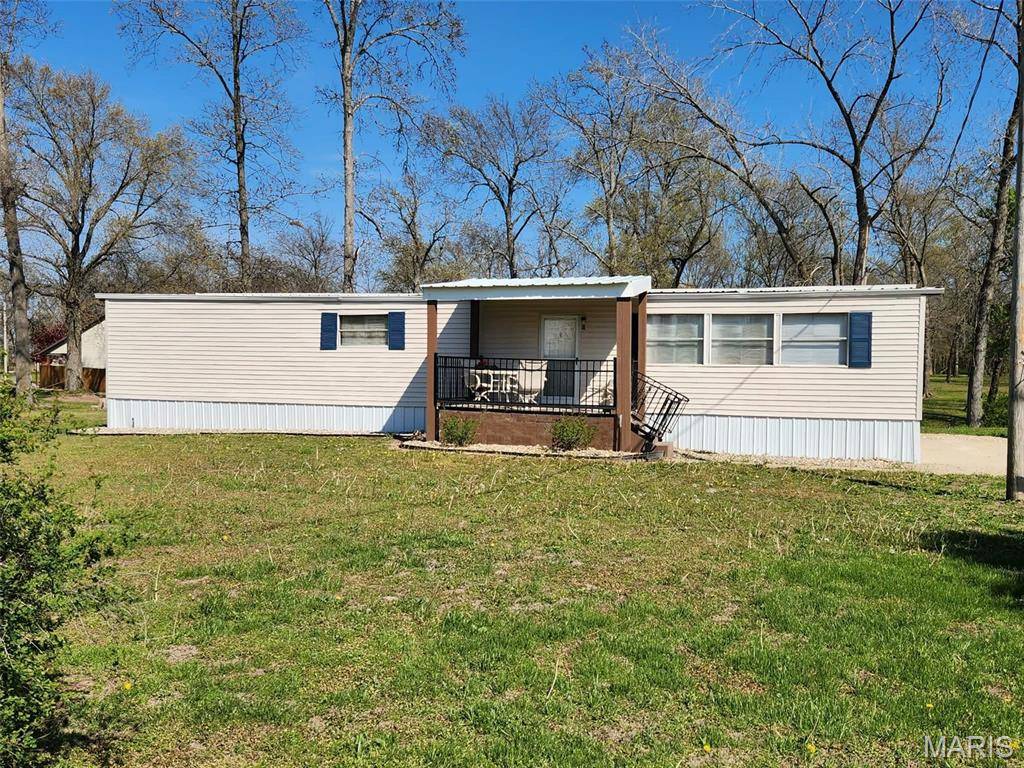 1106 Harrison AVE, Sandoval, IL 62882