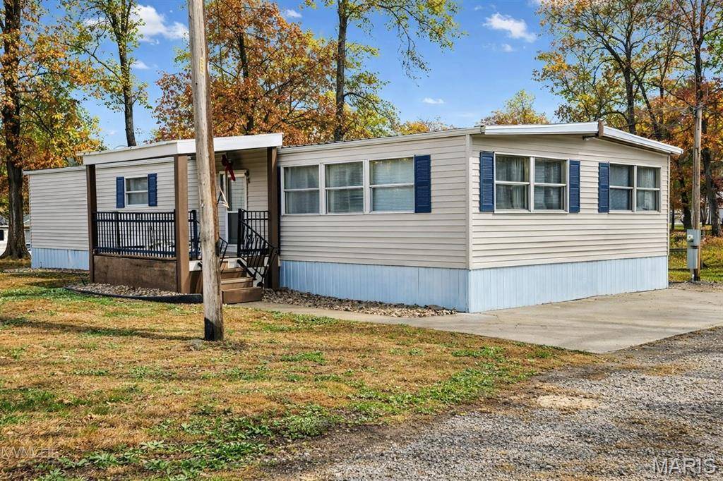1106 Harrison AVE, Sandoval, IL 62882