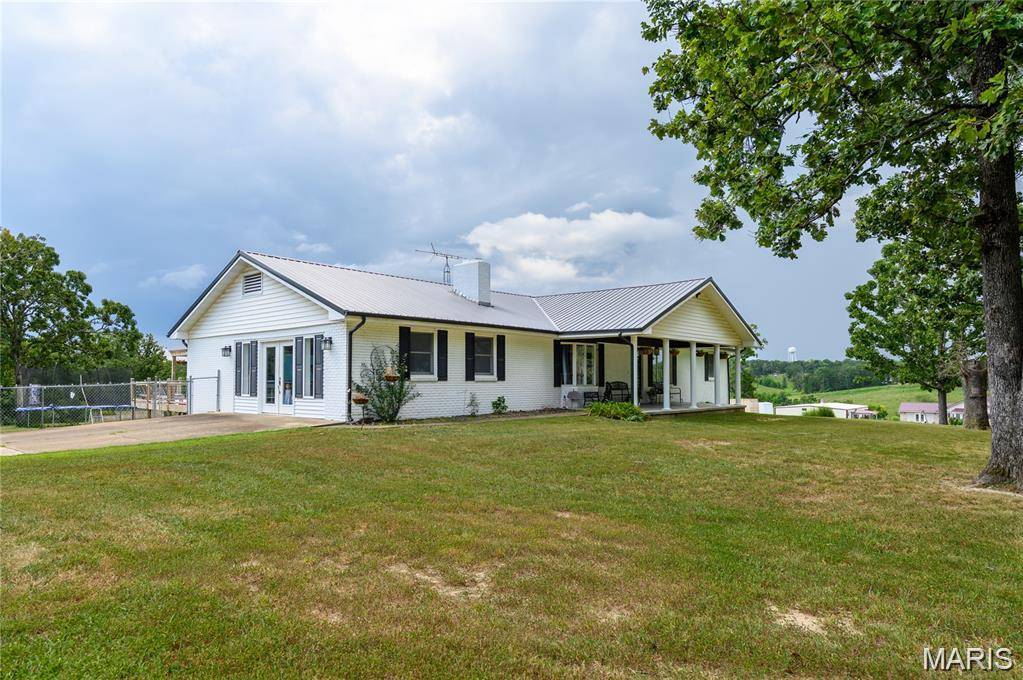 20020 Richfield RD, Richland, MO 65556