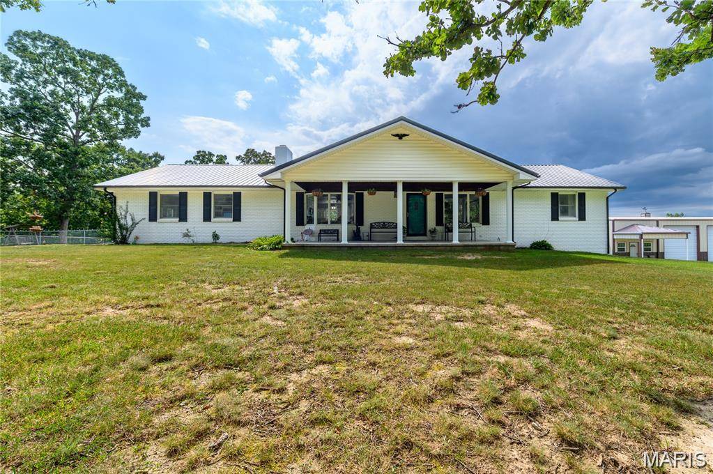 20020 Richfield RD, Richland, MO 65556