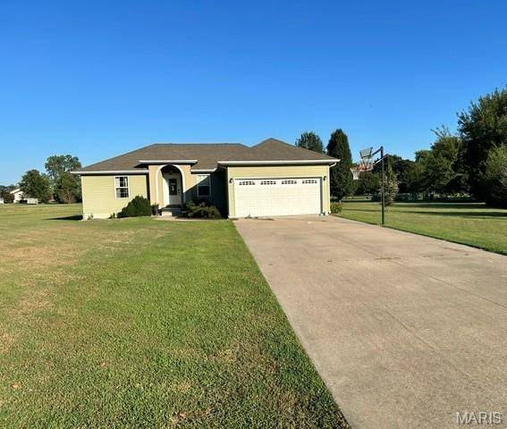6 Judy DR, Sikeston, MO 63801