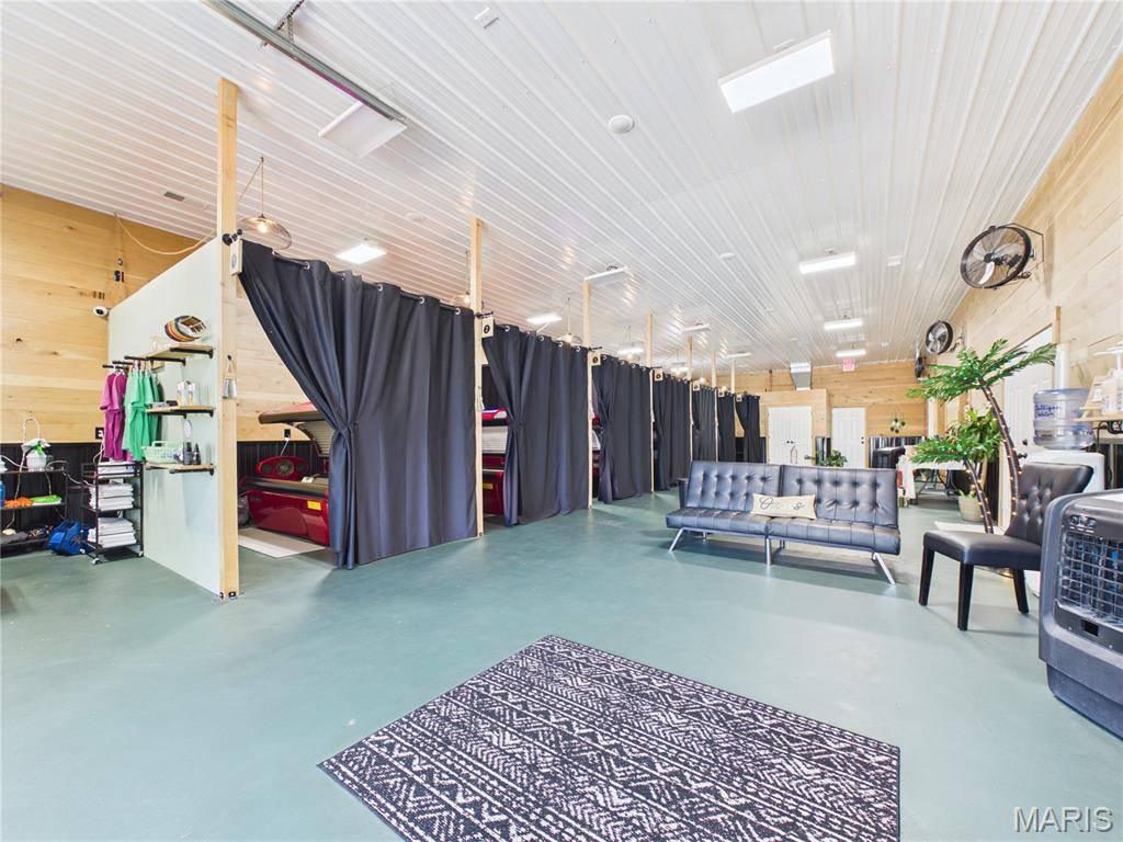 805 N Main ST, Perryville, MO 63775