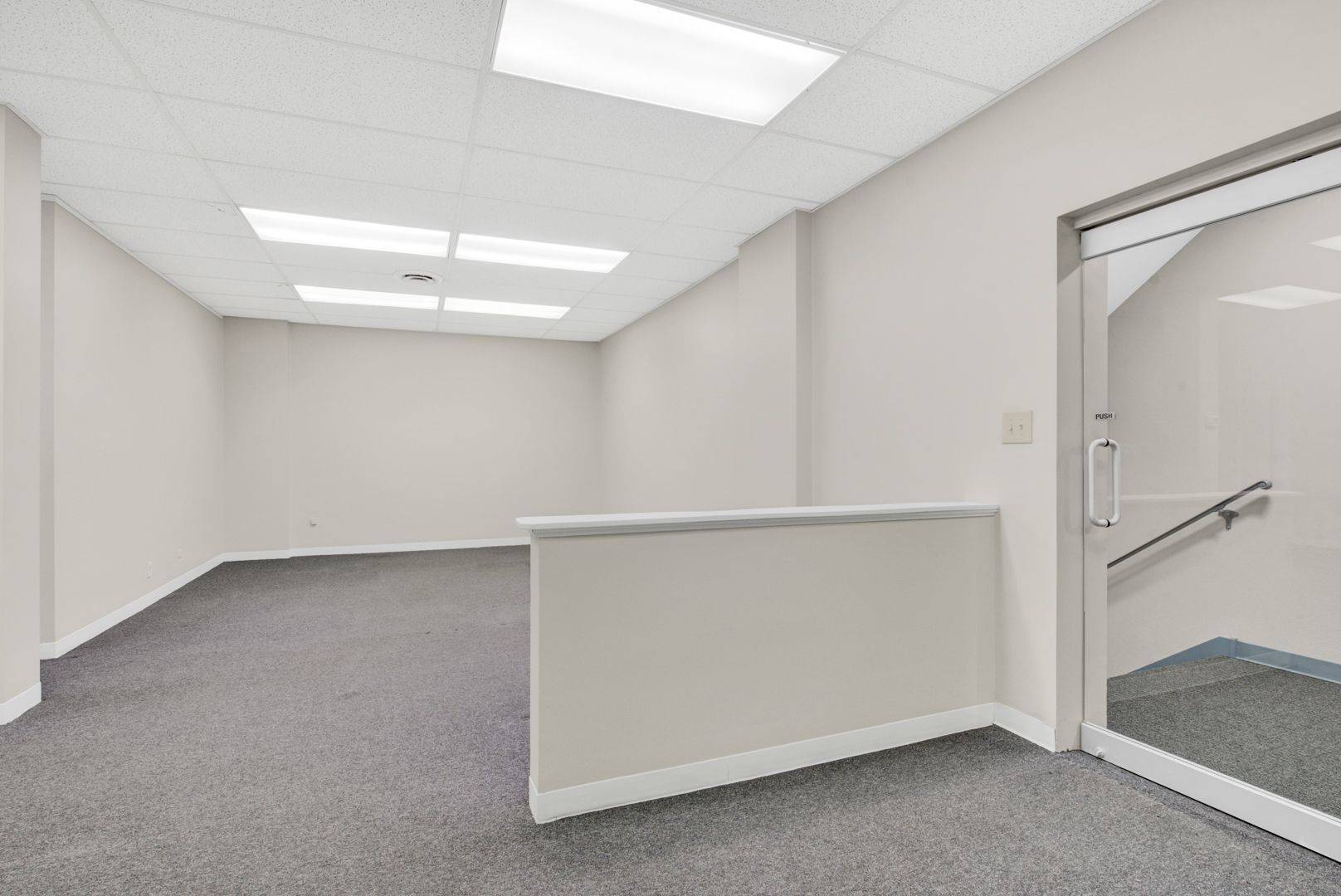 999 N Main ST N, Glen Ellyn, IL 60137