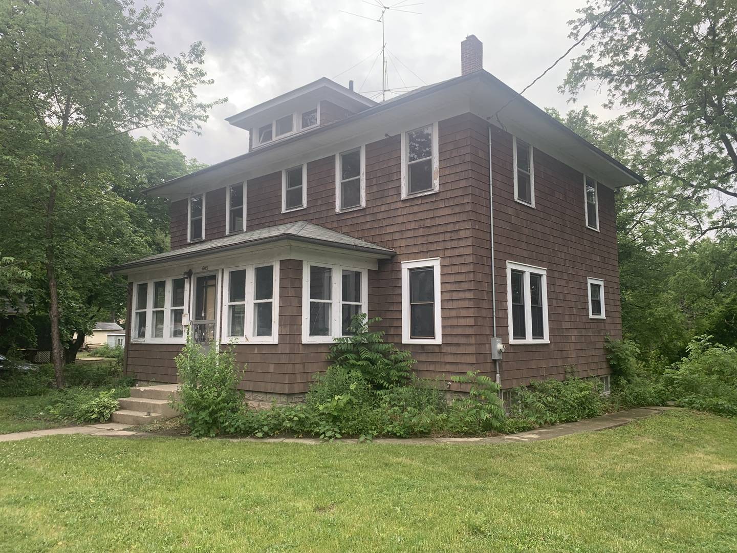 Address not disclosed, Woodstock, IL 60098