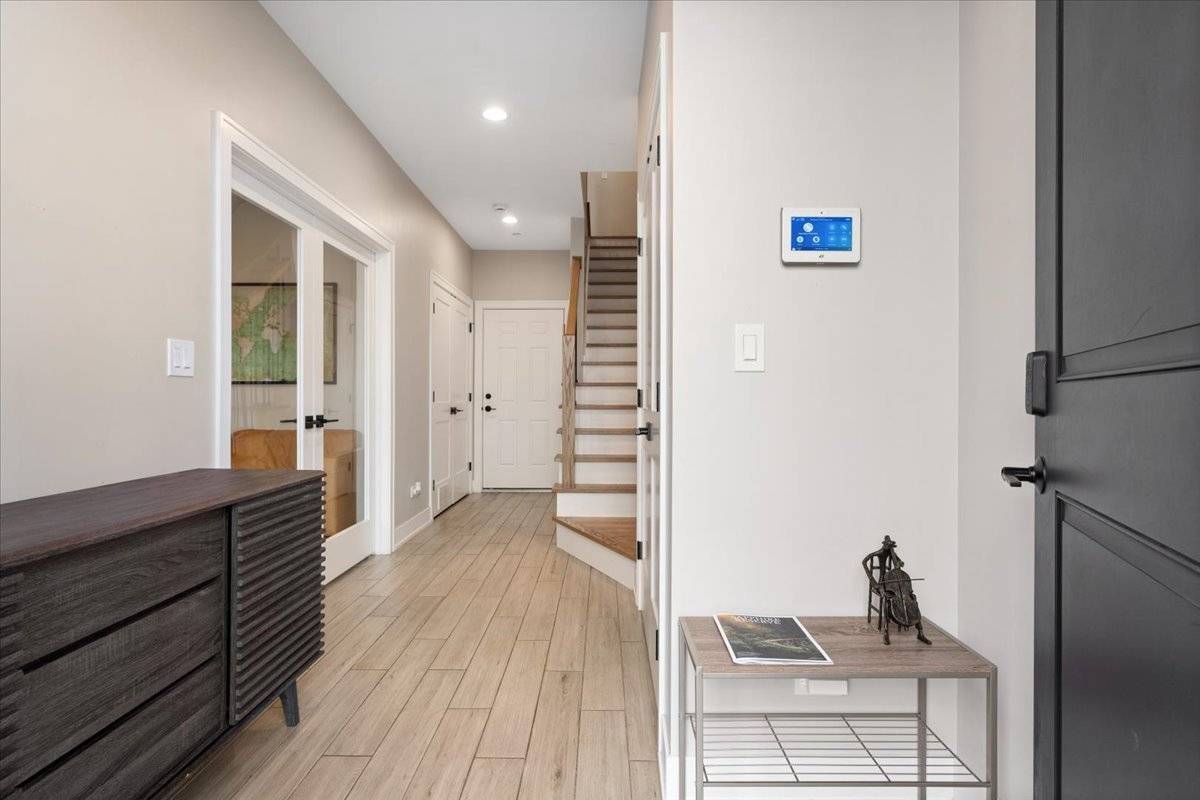 4442 S Drexel BLVD #G, Chicago, IL 60653