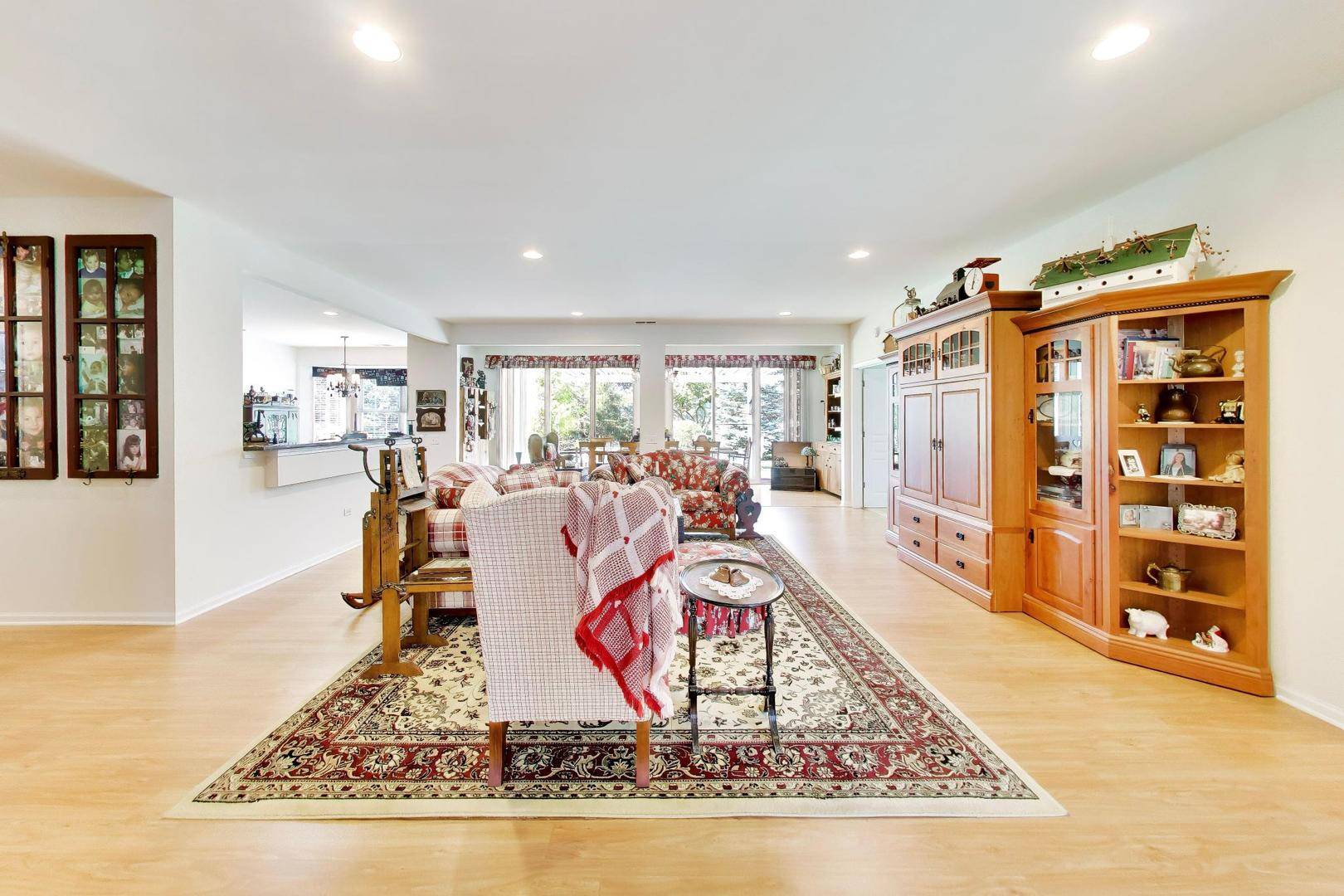 13410 Abbington DR, Huntley, IL 60142