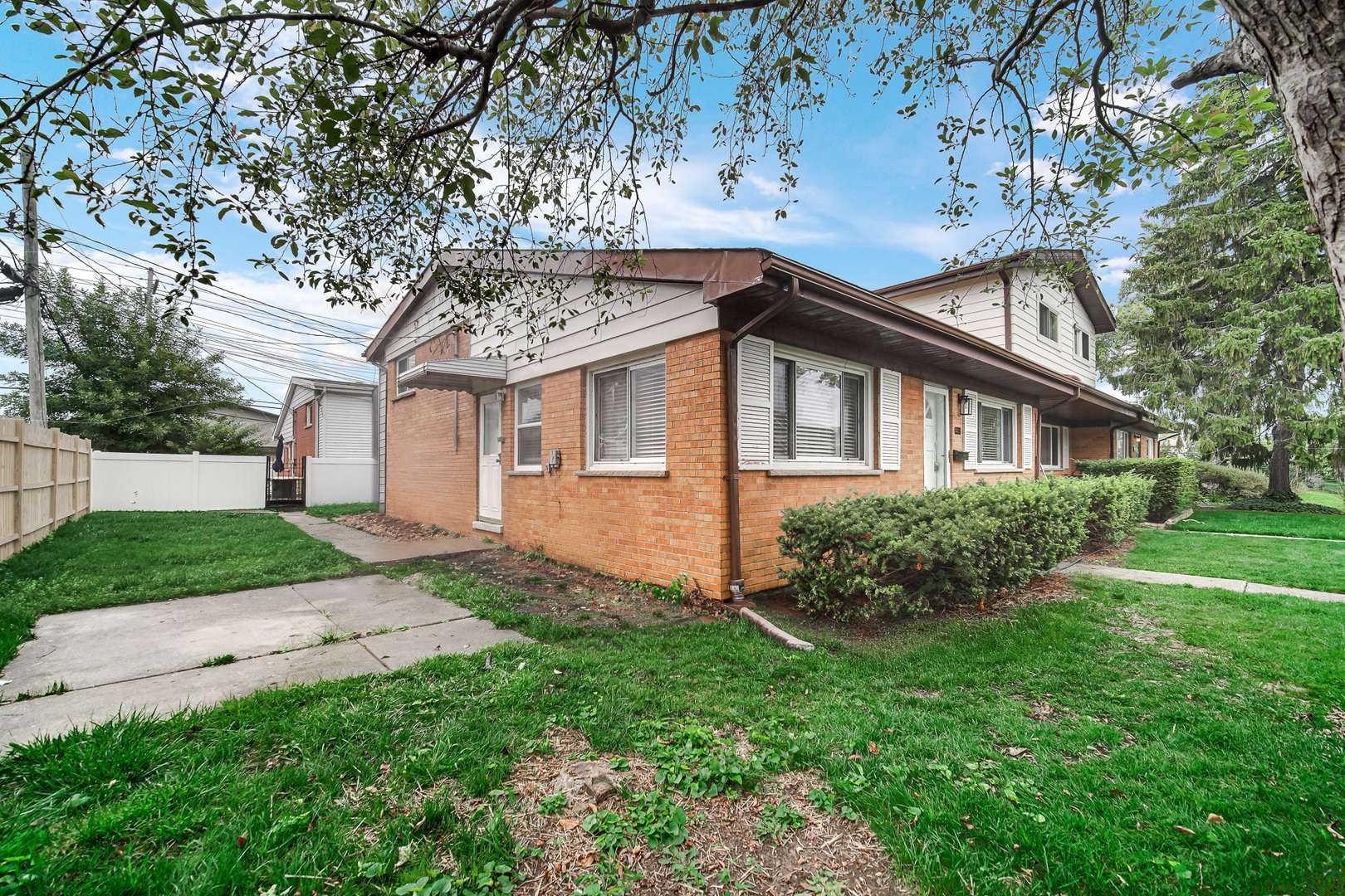 9011 N Clifton AVE #0, Niles, IL 60714