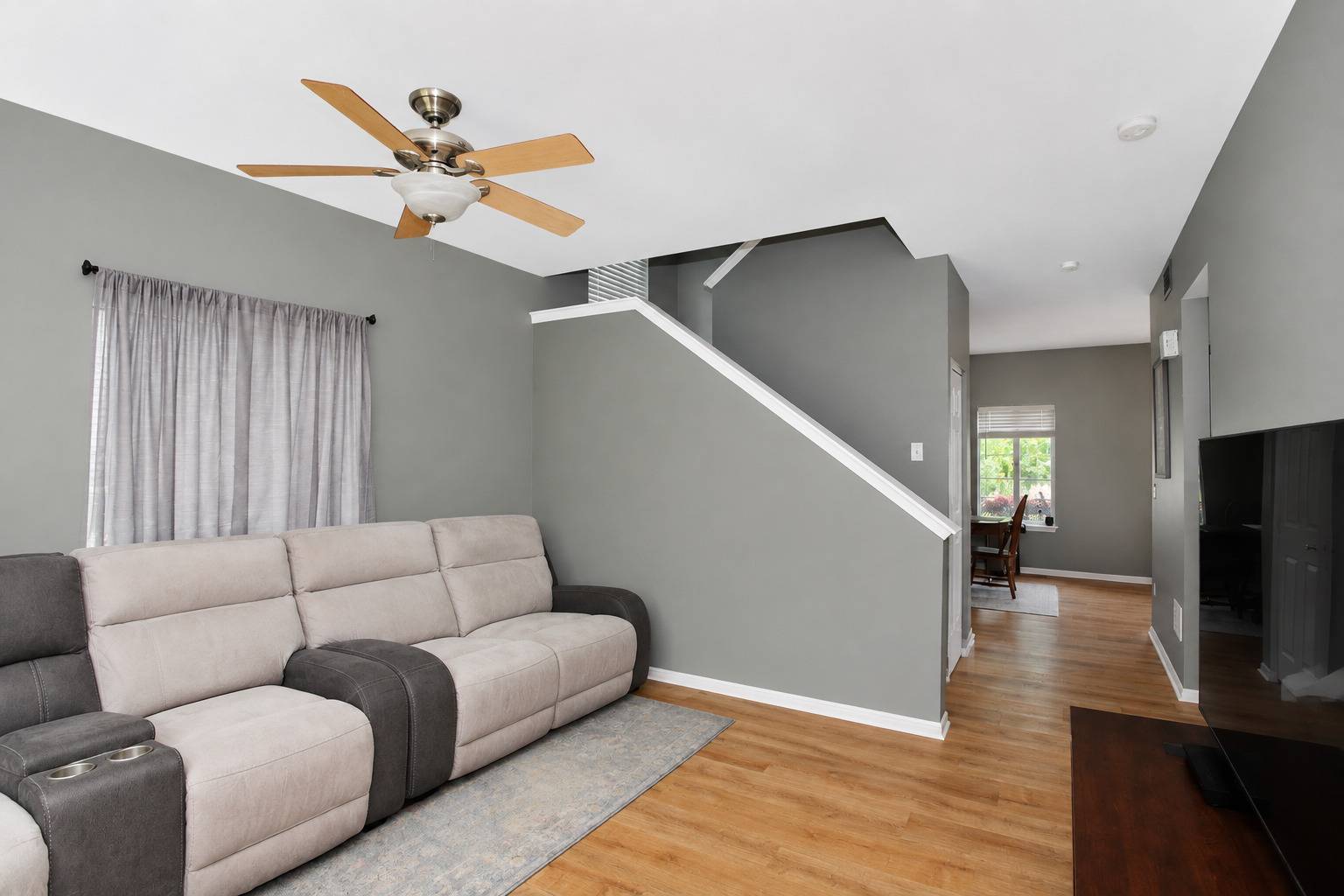 310 Paige ST, Plano, IL 60545