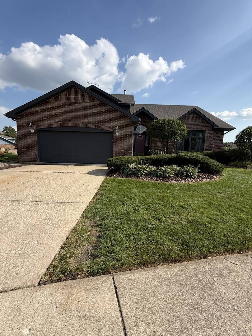 11751 Greenfield DR, Orland Park, IL 60467
