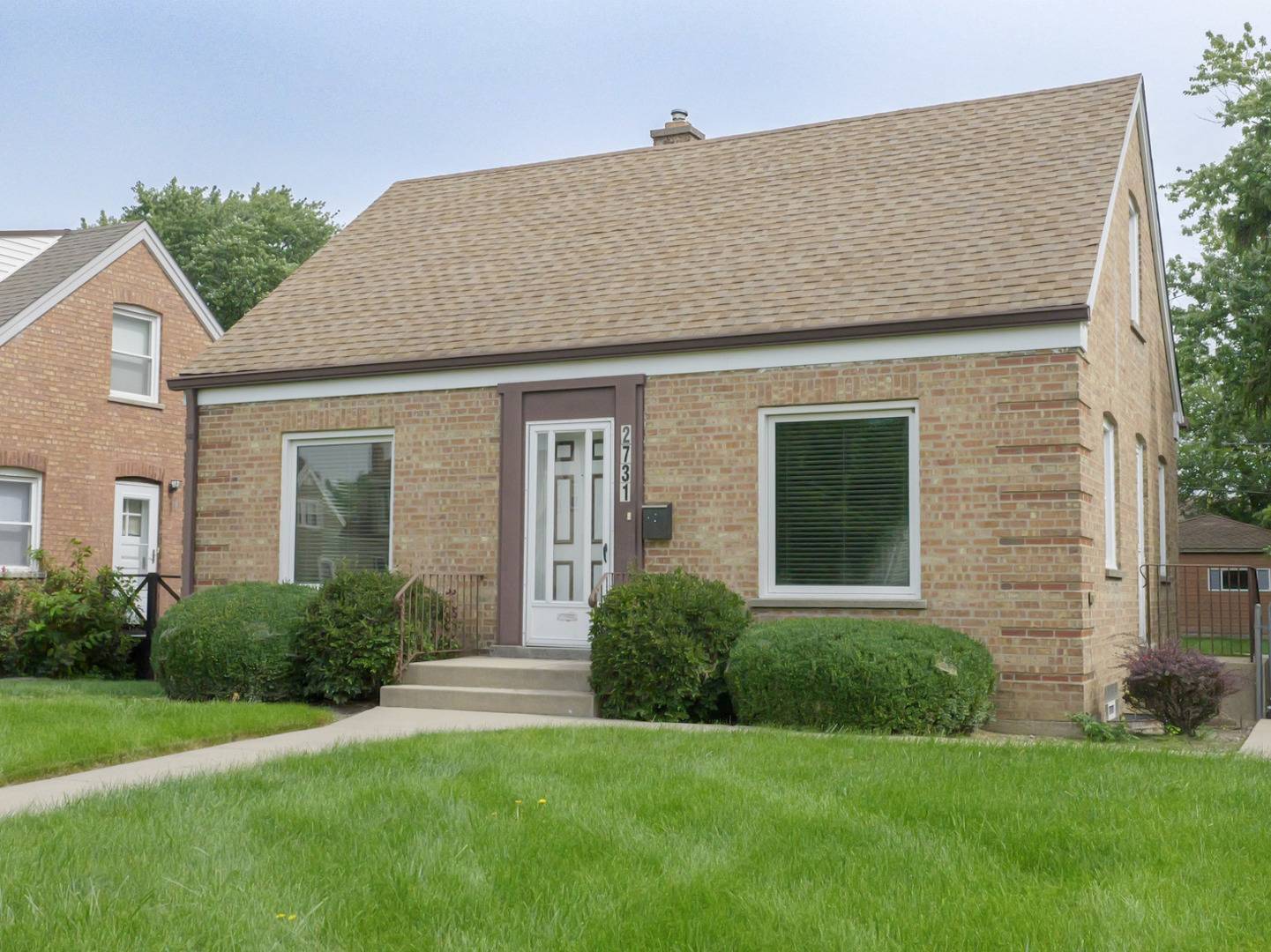 2731 Elder LN, Franklin Park, IL 60131
