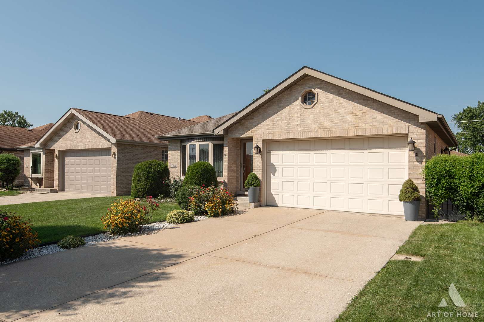 7712 Parkside AVE, Burbank, IL 60459