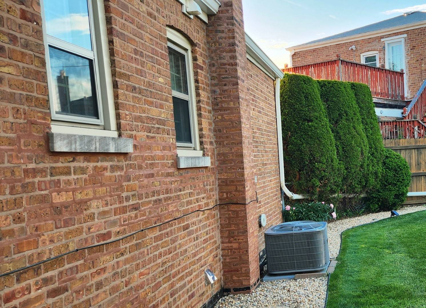 5659 N Olcott AVE, Chicago, IL 60631