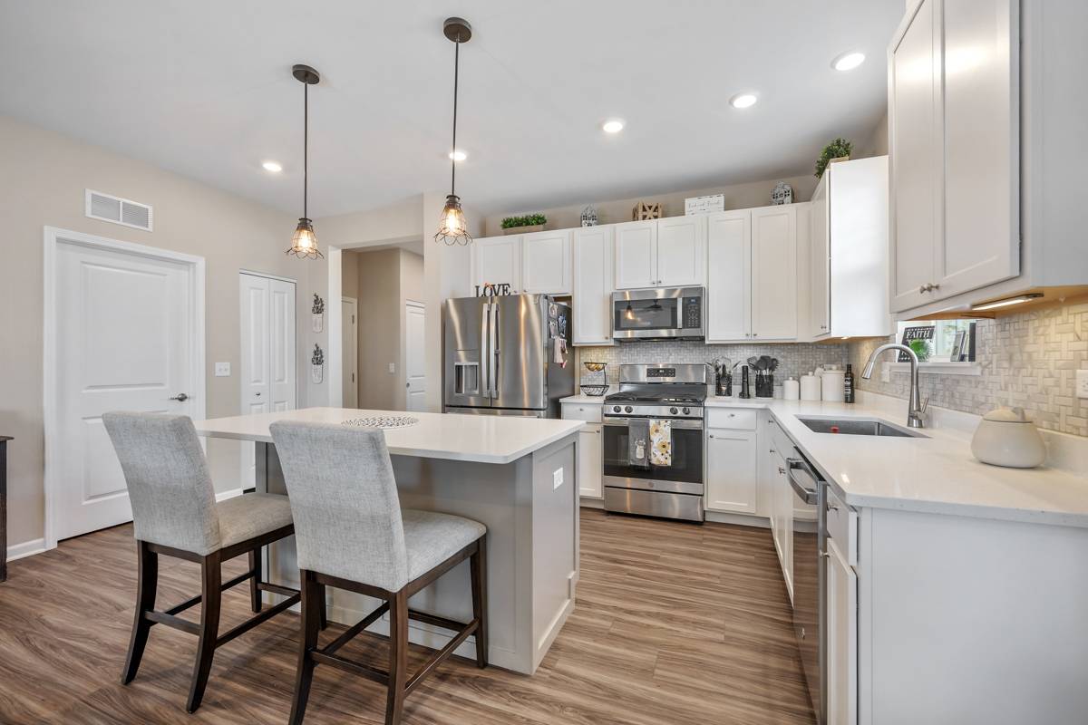 10270 Ehorn RD, Huntley, IL 60142