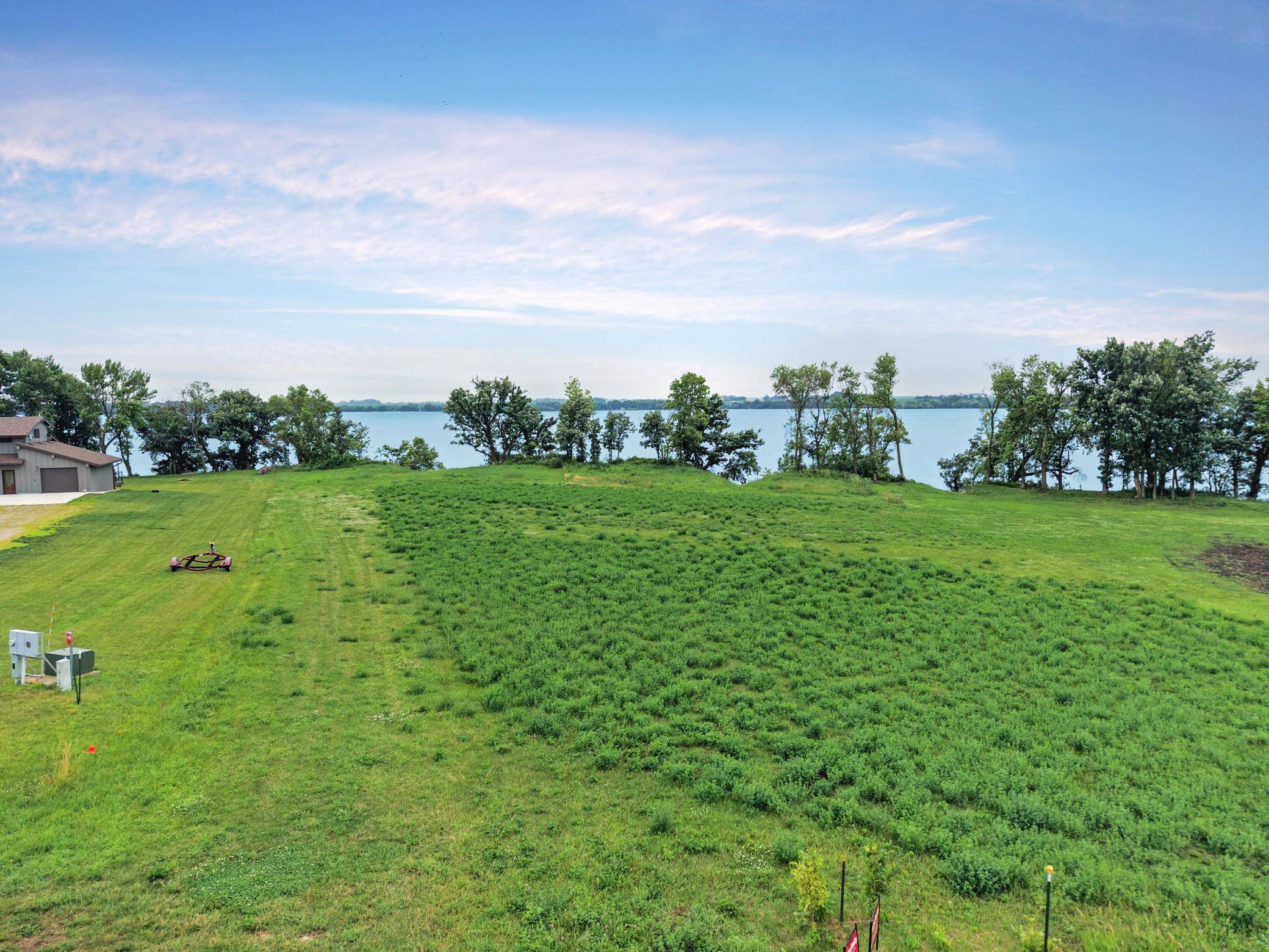 32 JayVee LN, Garvin, MN 56132