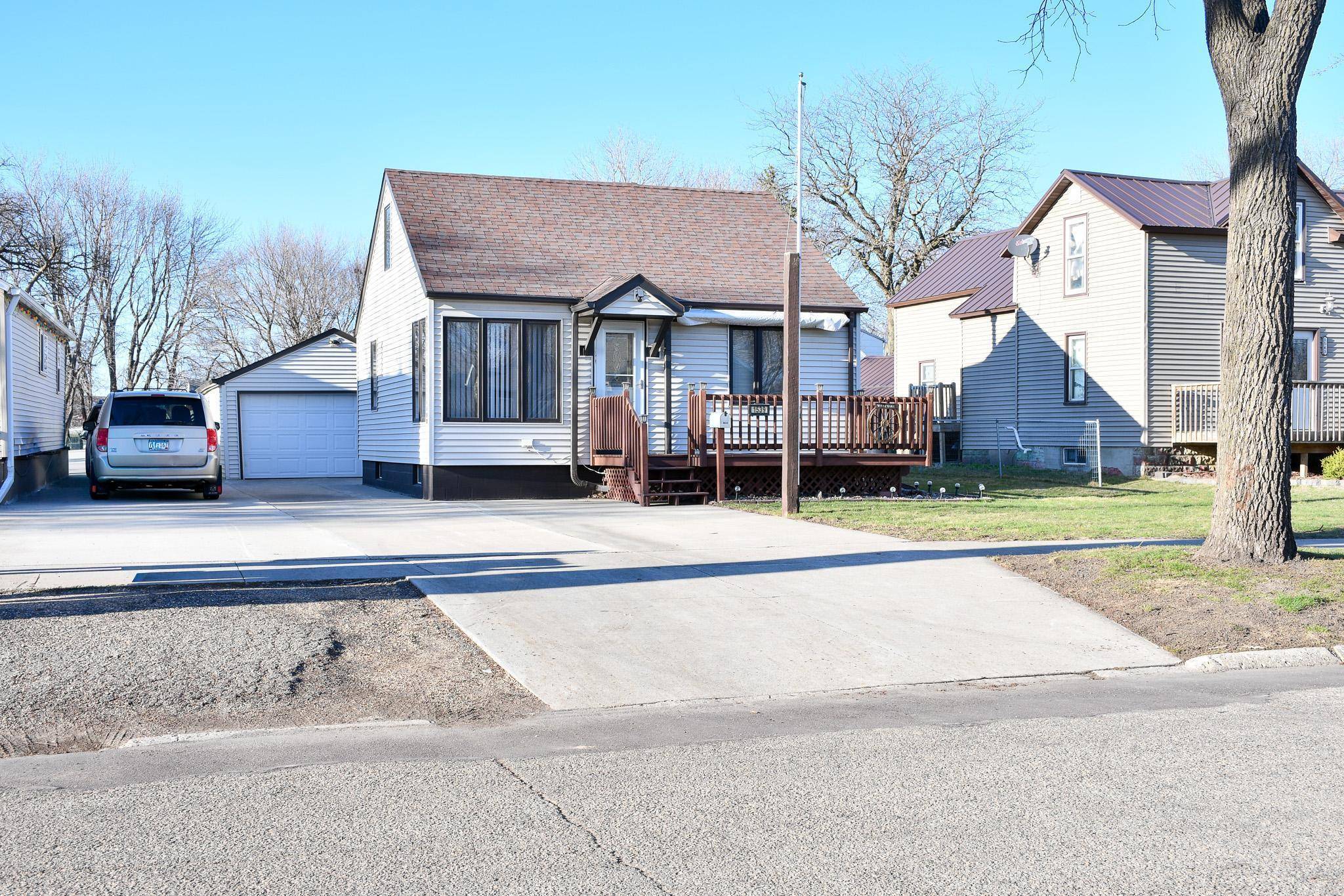 1539 Dover ST, Worthington, MN 56187