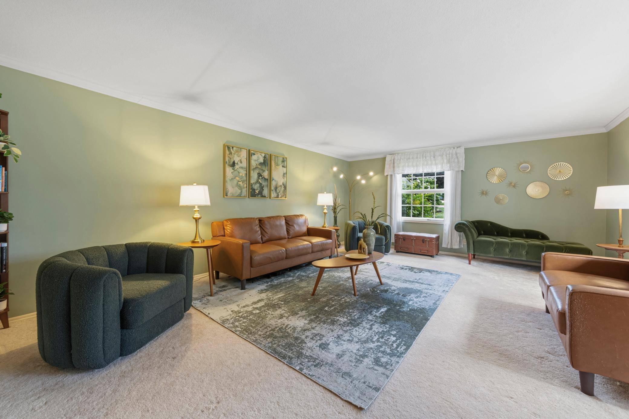 2100 Linn DR, Owatonna, MN 55060