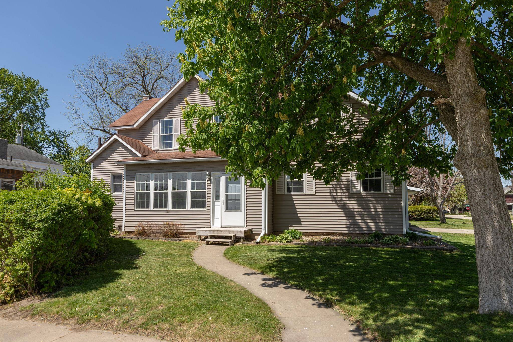 311 Center AVE S, Eyota, MN 55934