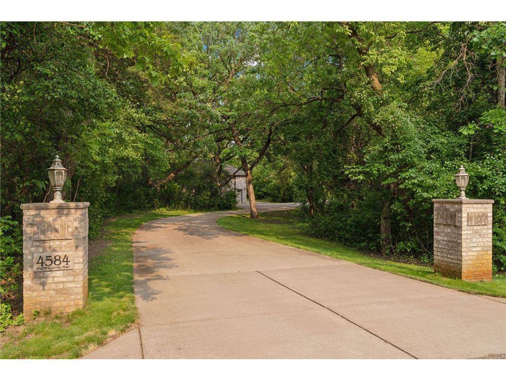 4584 162nd LN NW, Andover, MN 55304