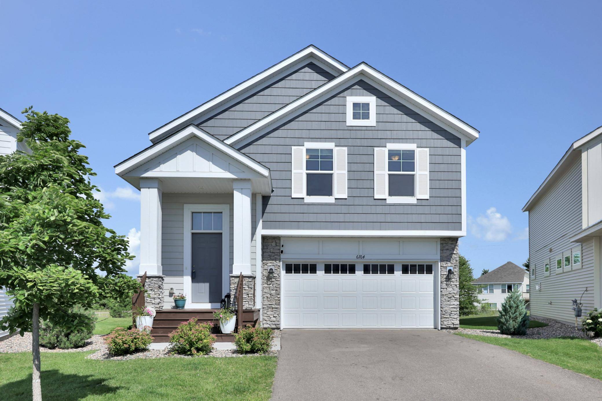 6764 101st ST S, Cottage Grove, MN 55016