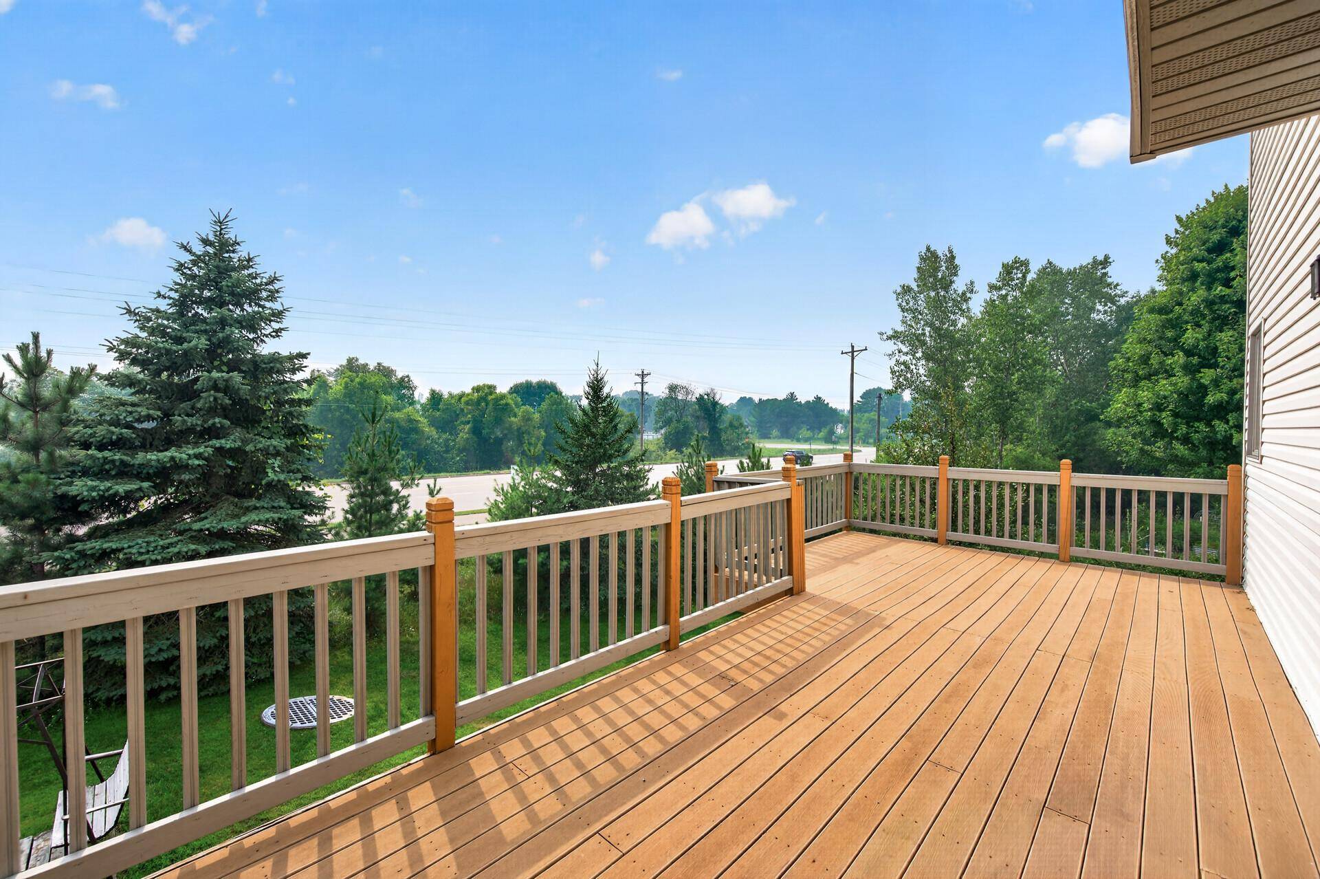19408 Albany CT NW, Elk River, MN 55330