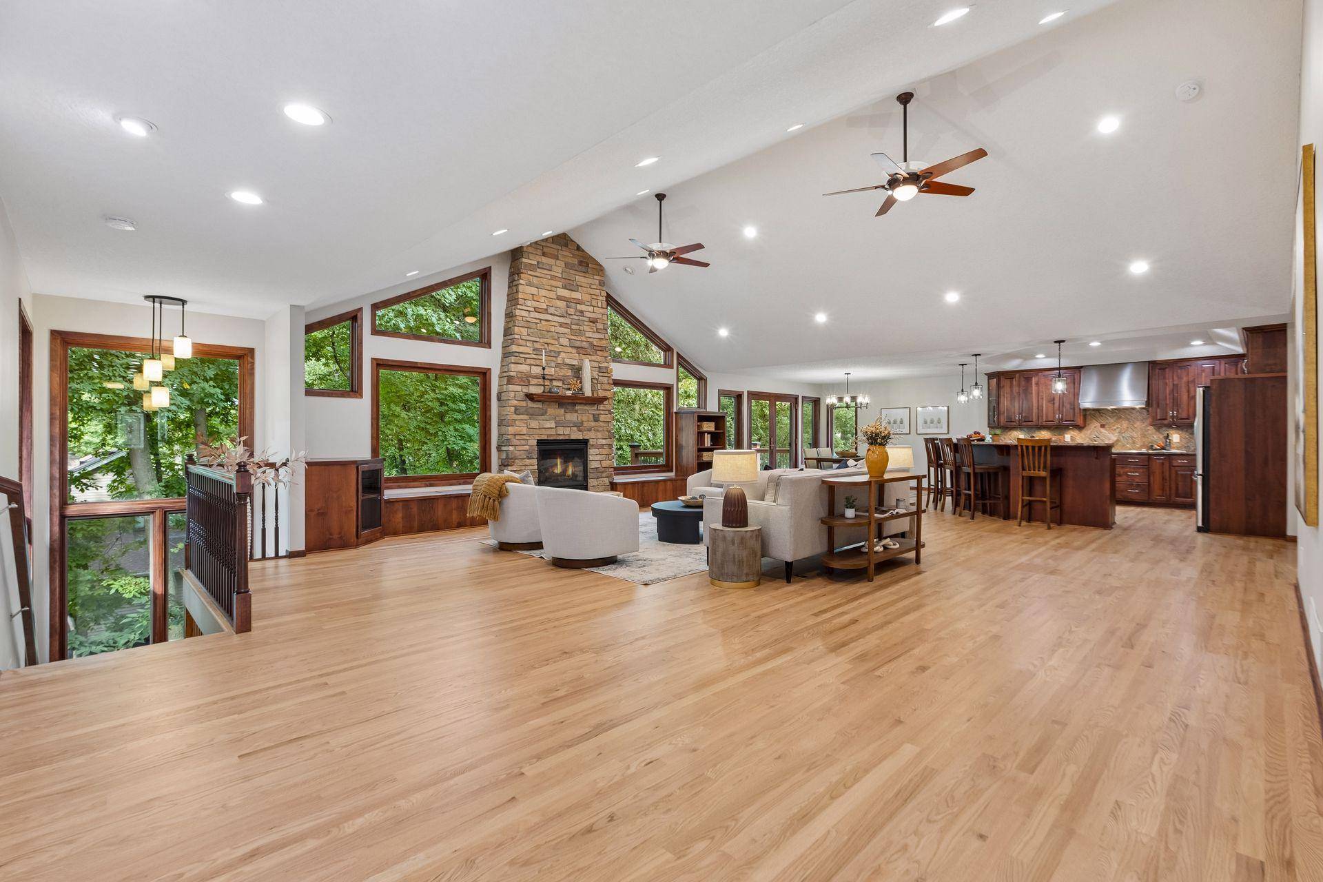 14885 Ironwood CT, Eden Prairie, MN 55346