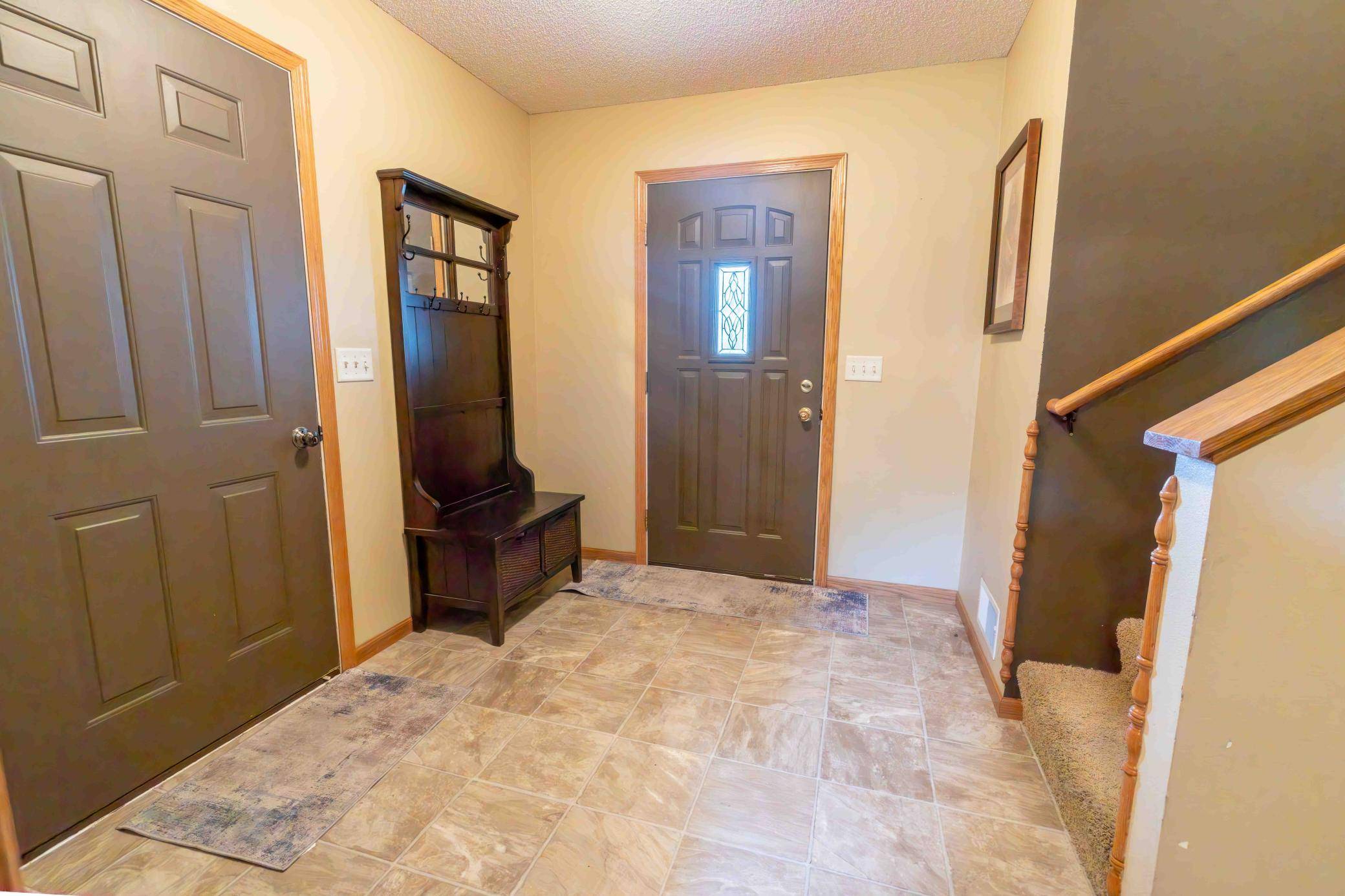 112 Parkside ST, Mankato, MN 56001