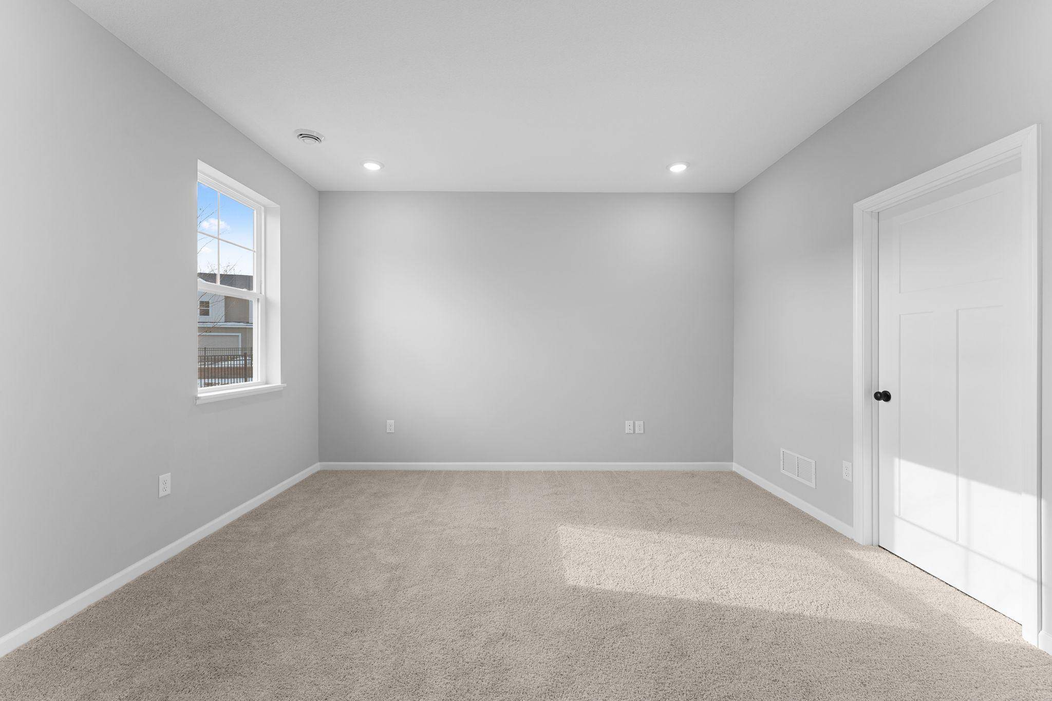 1523 Trellis LN, West Saint Paul, MN 55118