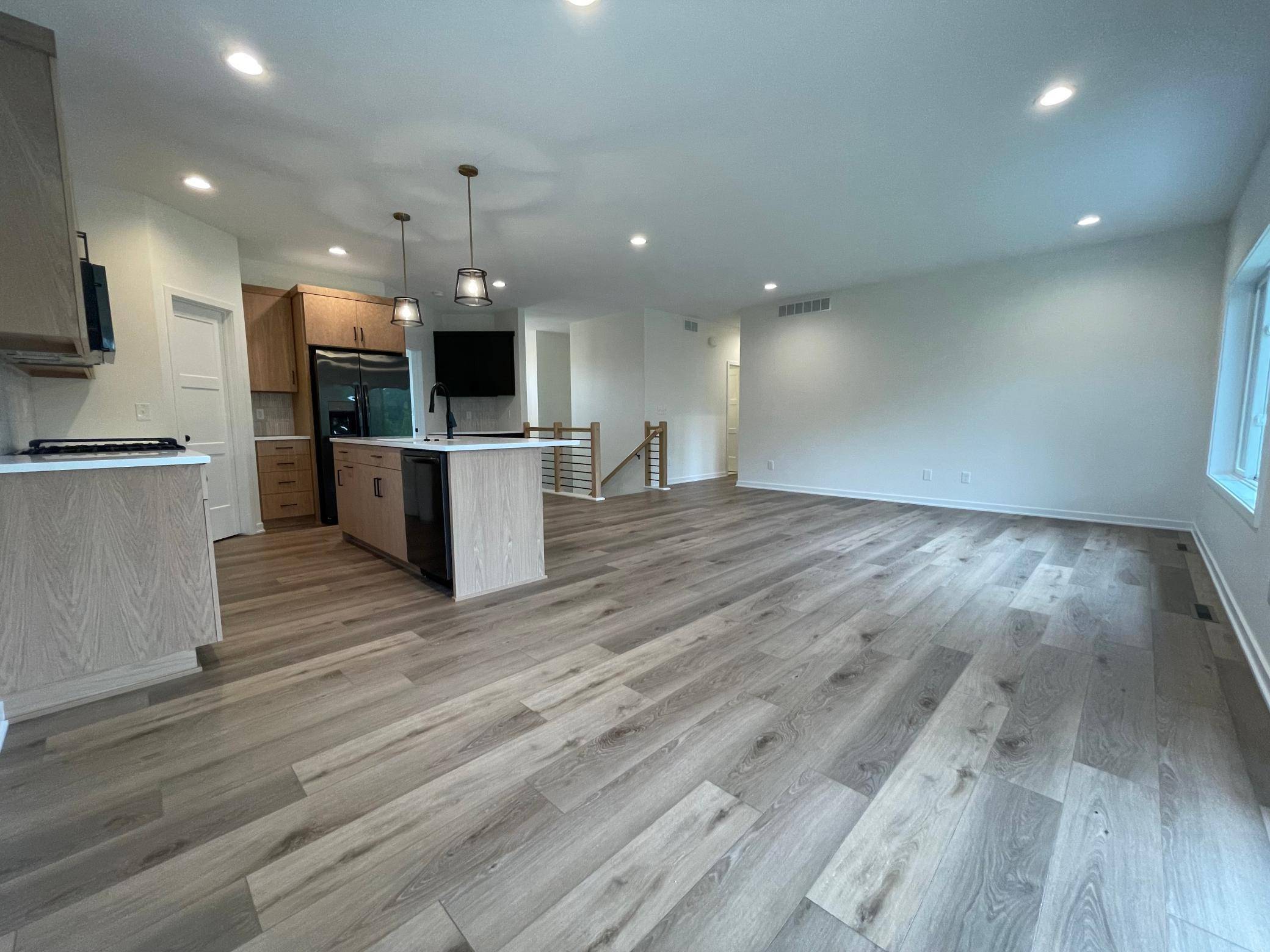 3503 Stonehedge DR NE, Rochester, MN 55906