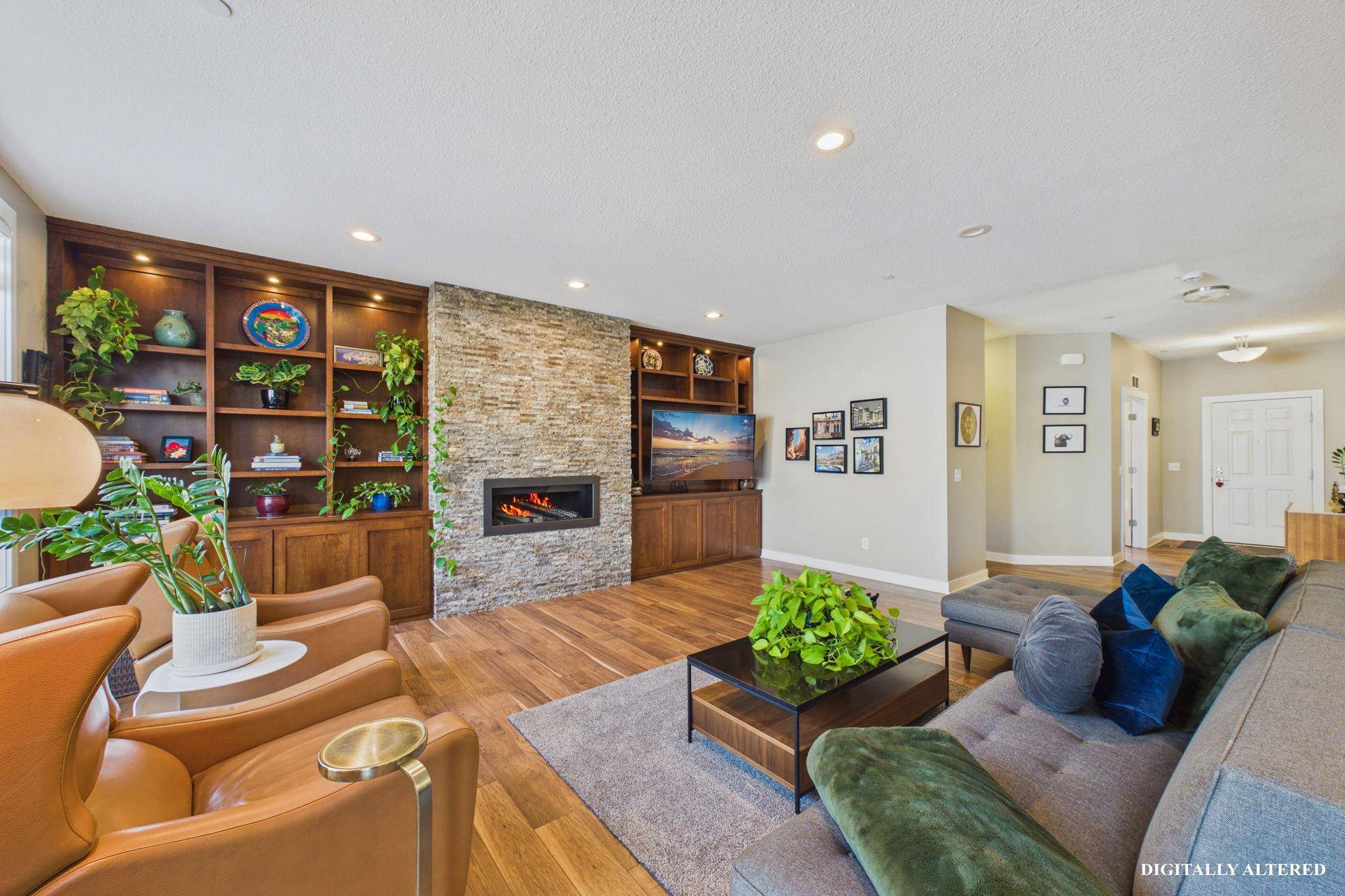 500 Devine DR, New Brighton, MN 55112