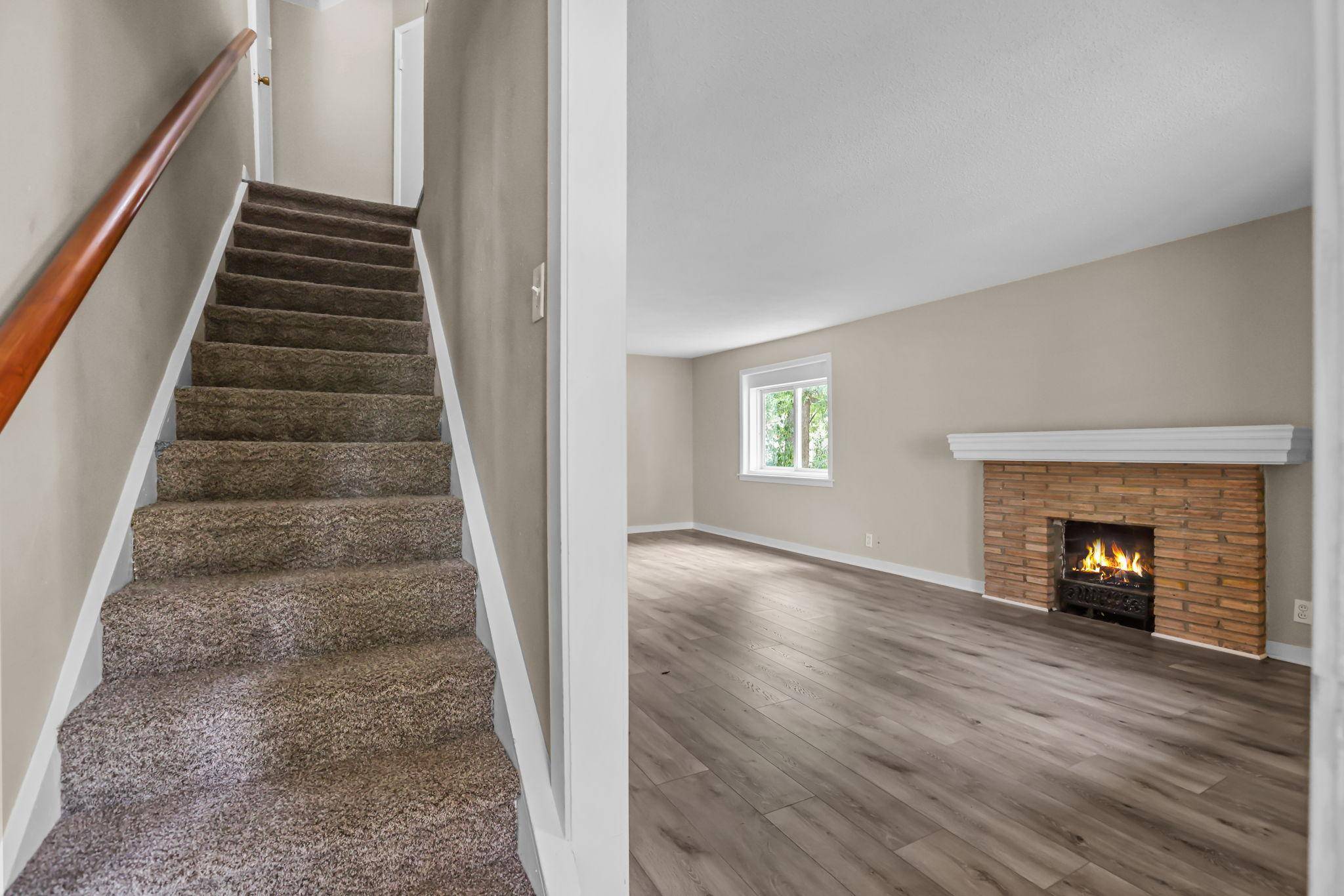 614 Jackson ST, Anoka, MN 55303
