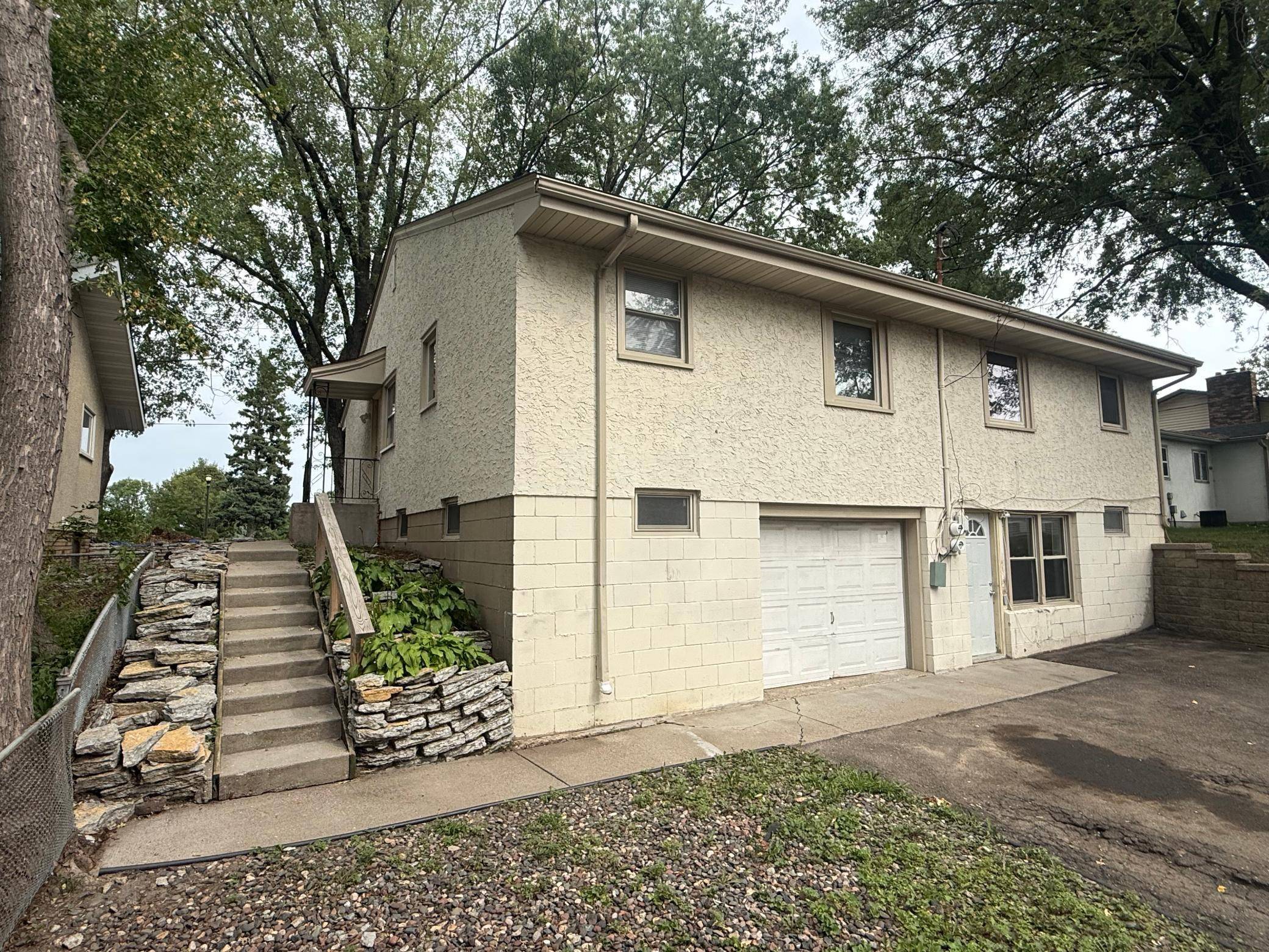 1605-1607 Arcade ST, Saint Paul, MN 55106