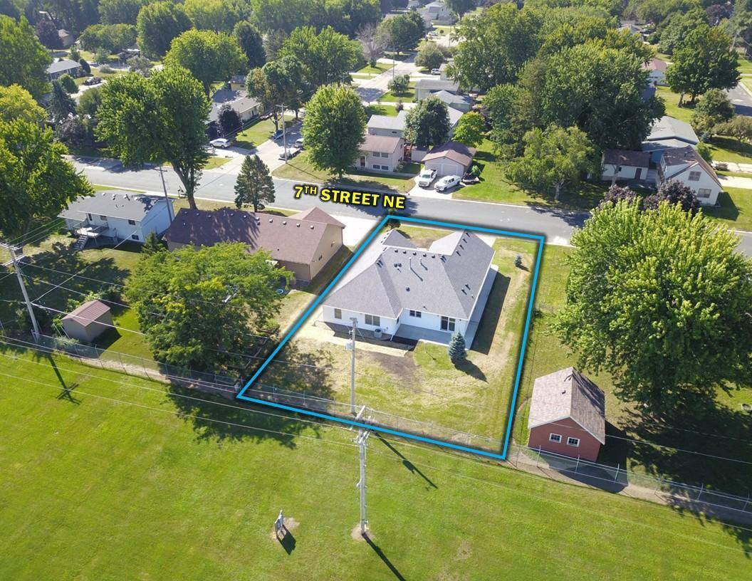 101 7th ST NE, Kasson, MN 55944