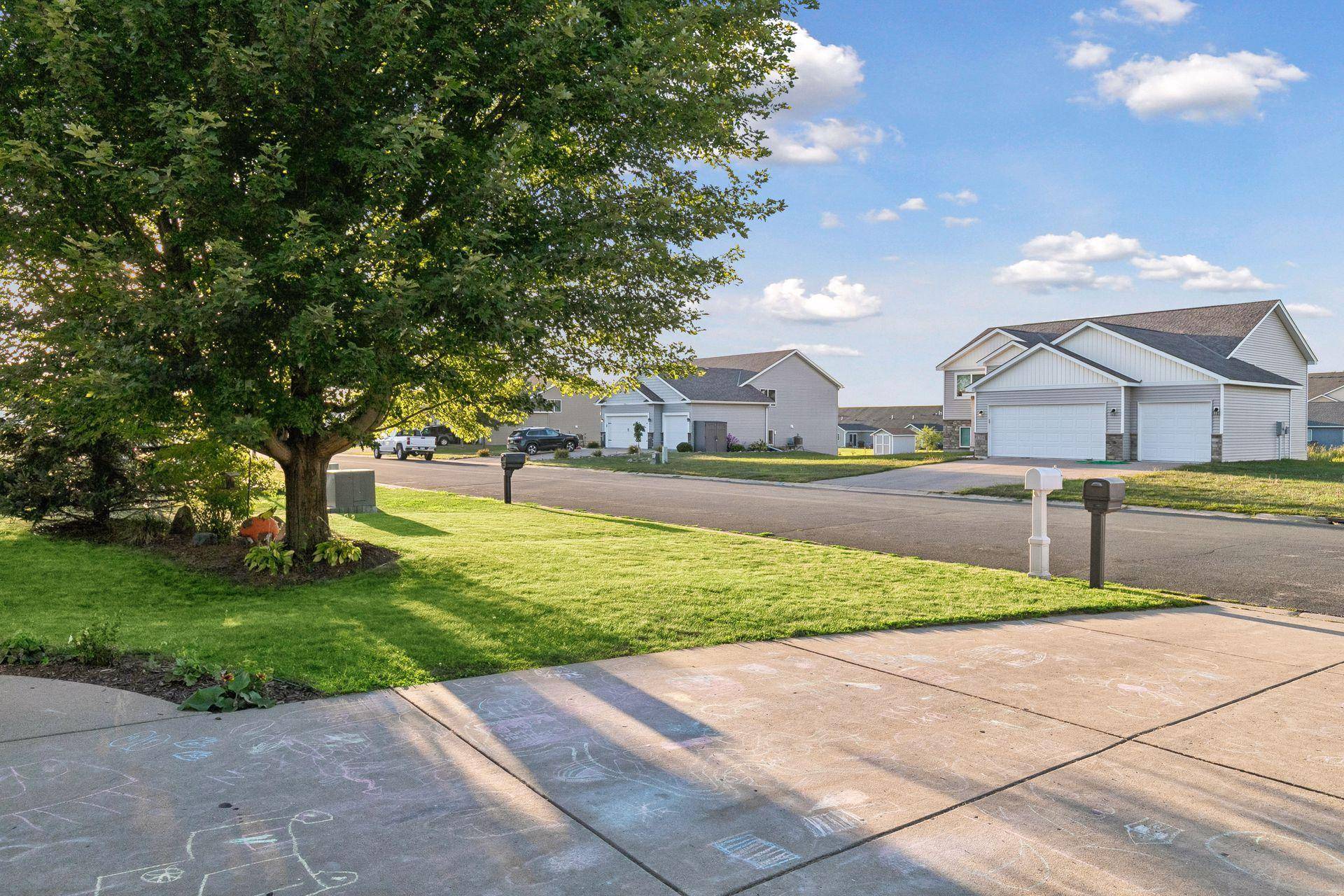 1305 Mulberry AVE NE, Montgomery, MN 56069
