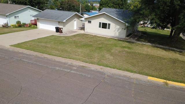 101 N Robert ST, Mabel, MN 55954