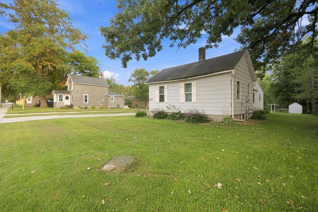 417 7th AVE NW, Waseca, MN 56093