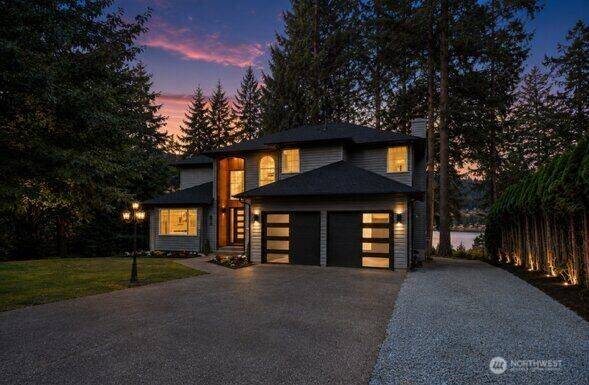 6817 193rd AVE E, Bonney Lake, WA 98391