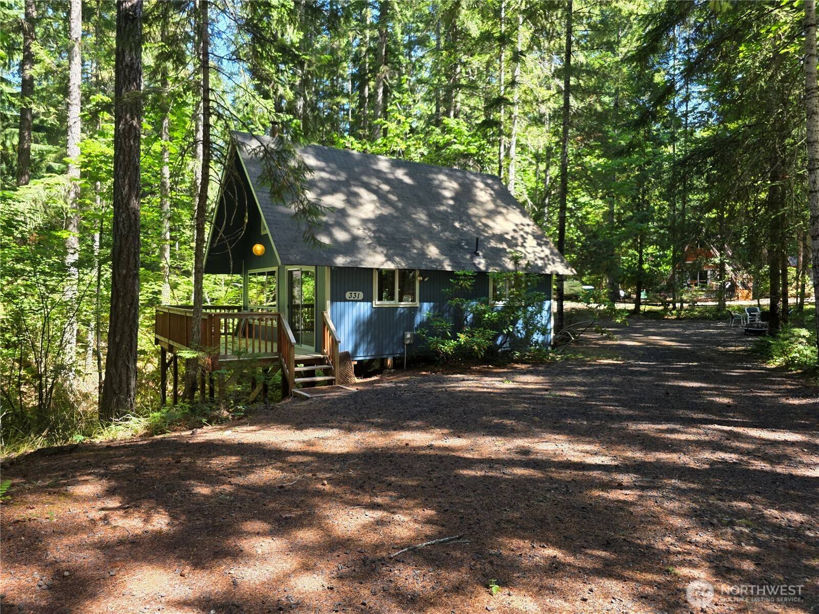 331 N Wynoochee DR, Hoodsport, WA 98548