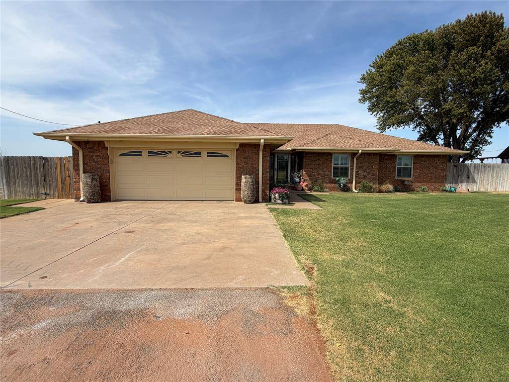 19797 E 1160 RD, Elk City, OK 73644