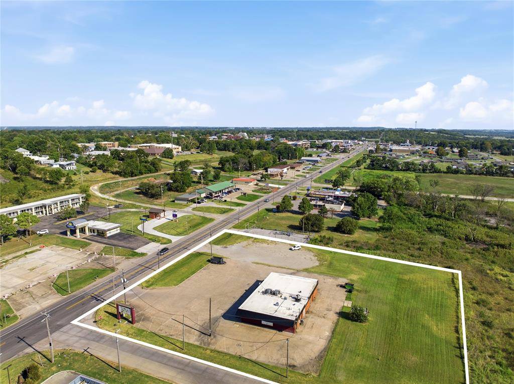 608 S Woody Guthrie ST, Okemah, OK 74859