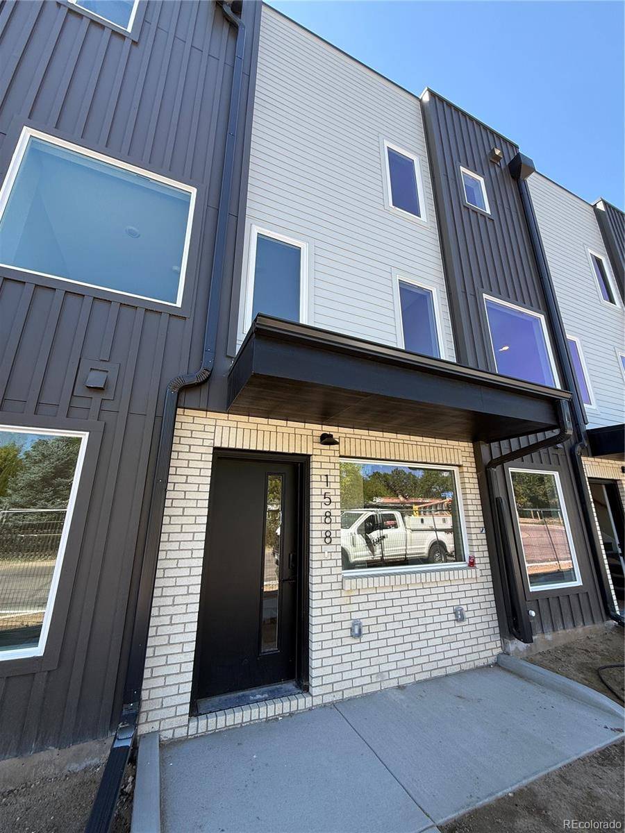 1588 Kendall ST, Lakewood, CO 80214